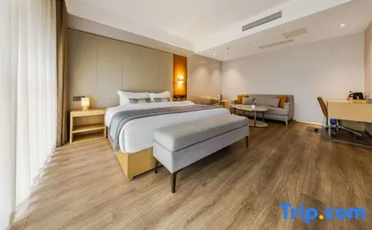 New Traders Hotel