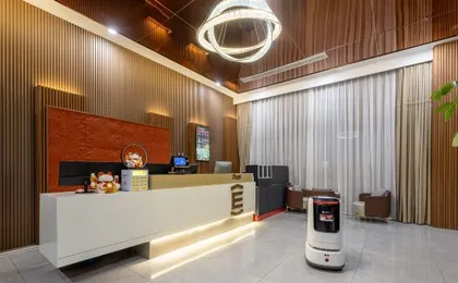 Elong Anyun Hotel (Shanghai Wusong International Cruise Aquatic Products Road Metro Station )