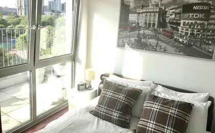 Double Room in London Shared Penthouse