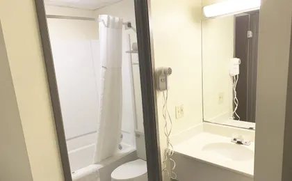 Motel 6 Mcgraw, NY - Cortland