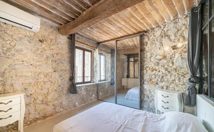 Brand New One Bedroom Heart of Cannes