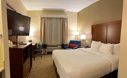 Wingate by Wyndham Pittsburgh/West Mifflin