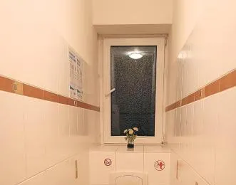 Albert rooms