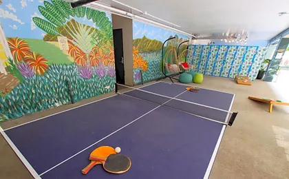 Waikiki Beachside Hostel