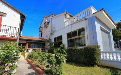 Apartments Verka
