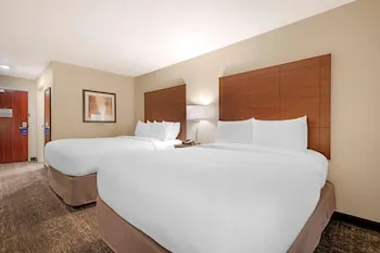 Cobblestone Hotel & Suites - Morgan