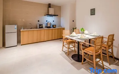 Mingyue Lake Future Hotel