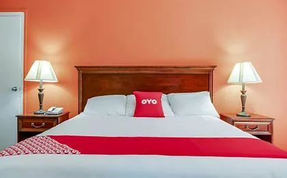 OYO Hotel Mona Lake Muskegon