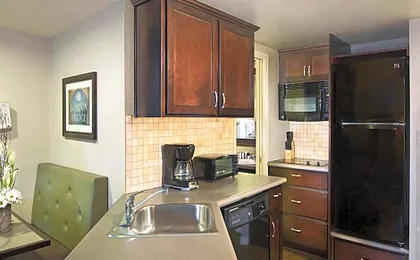 London Bridge Resort