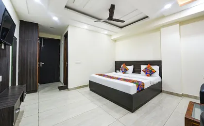 Fabhotel Dwarka Residency