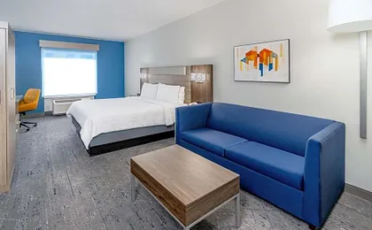 Holiday Inn Express & Suites Denver North - Thornton By IHG