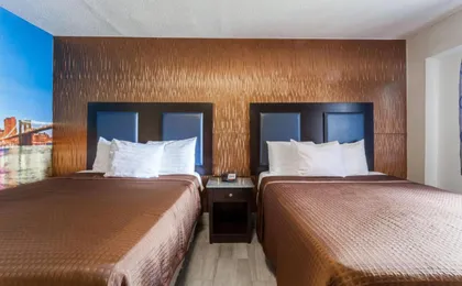 Travelodge by Wyndham South Hackensack