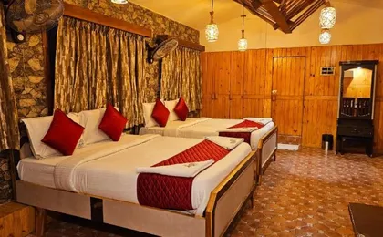 Jjs Park Inn