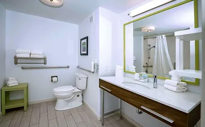 Hampton Inn Hays-North of I-70