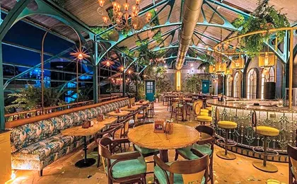 Goldfinch Hotel Mumbai