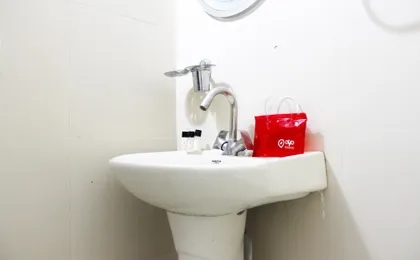 OYO Rooms Rajouri Garden Metro Station