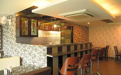 Broadway Inn
