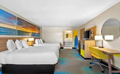 Days Inn by Wyndham Goose Creek