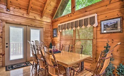 Pigeon Forge Getaway w/ Covered Patio & Hot Tub!