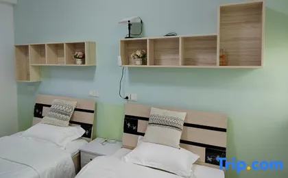 Star Cinema Homestay (Wuhan Station Branch Happy Valley Branch)