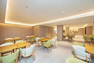 Ji Hotel Guangzhou Baiyun Station Shijing