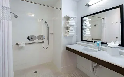 Hampton Inn & Suites San Antonio Brooks City Base Area