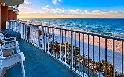 Palmetto Beachfront Hotel