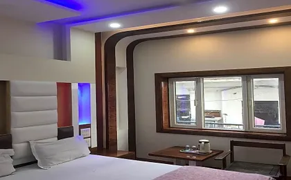 Hotel pink city