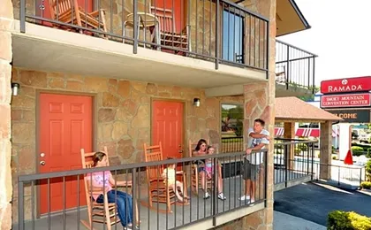 Days Inn By Wyndham Pigeon Forge South