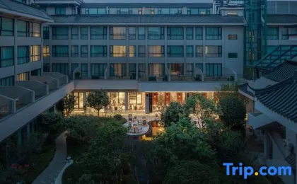 Tanghu Upark Hao Ting Hotel（Shuangliu Airport Store）