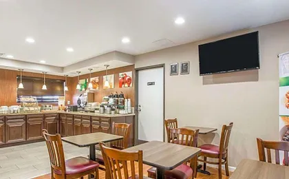 Quality Inn & Suites Woodland - Sacramento Airport