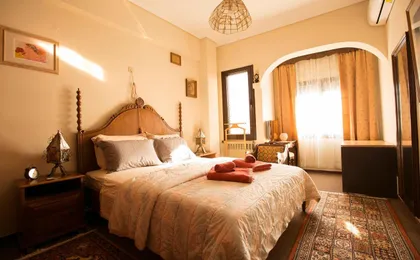 Spacious Apartment Next To Metro - Marousi