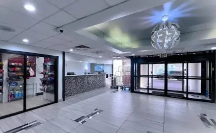Indy Hotel