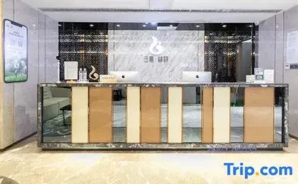 Yunjia apartment (Guangzhou Tianhe East Station Huashi subway station store)