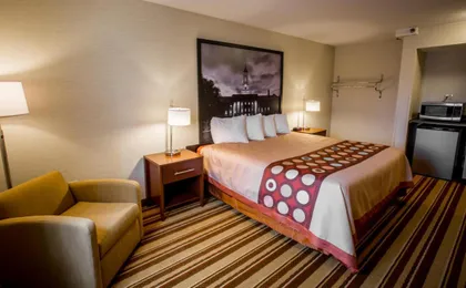 Super 8 by Wyndham State College