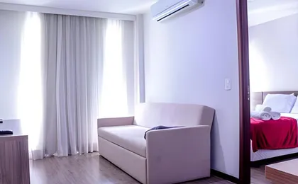Flat Vpm - Cozinha, Varanda, Ar Cond, Estacionamento, Cama Queen, Vista Incrivel, 400mb Wi-Fi, TV Smart, Servicos de Streaming, Ducha Forte, Proximo a Barra Da Tijuca E Recreio, 10min de Carro Da Praia