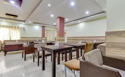 New Andra House by OYO Rooms