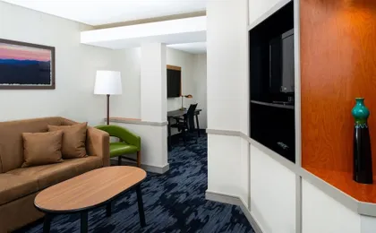 Fairfield Inn & Suites Greensboro Wendover
