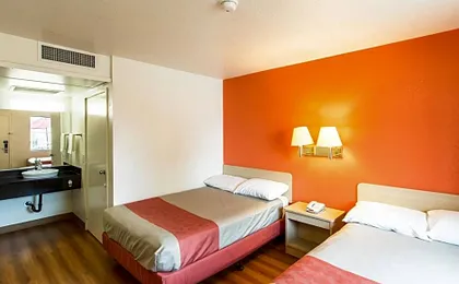 Motel 6-Redding, CA - North