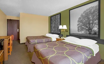 Super 8 by Wyndham Roanoke VA