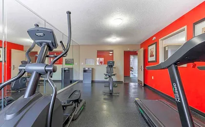 Extended Stay America Select Suites - Rockford - State Street