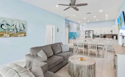 4B Balcony Beachfront Access to Indian Rocks Beach