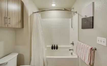 By Seaport Village & Navy Base! Chic Condo w/ Pool