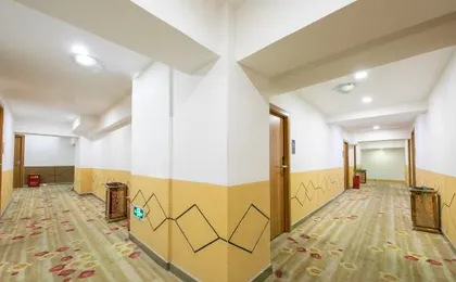 Shengbai Theme Hotel (Jiangbei Airport Branch)