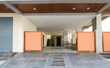 Hotel O SV