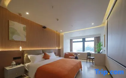 Xifan Sega Sky Riverview Hotel (North Bin 1st Road)