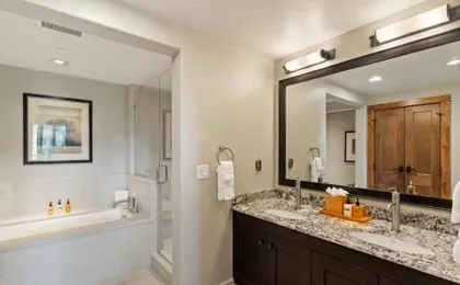 Edgemont 2504 - Luxury Ski-in Ski-out Condo
