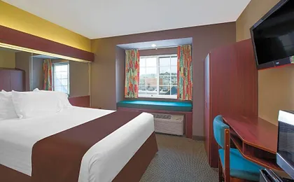 Microtel Inn & Suites By Wyndham Meridian