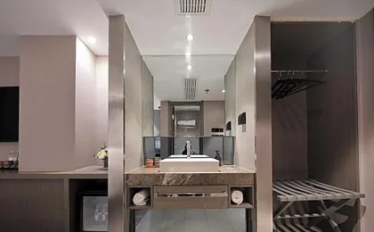 Jinglai Boutique Hotel, Shanghai Lujiazui Oriental Pearl Tower