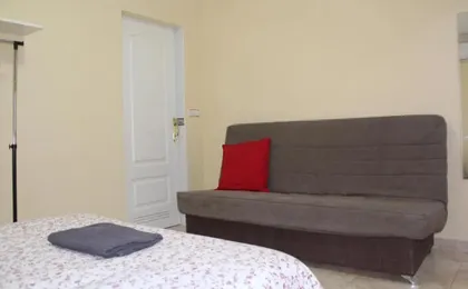 Nice and New Studio close to the city center 3ºA